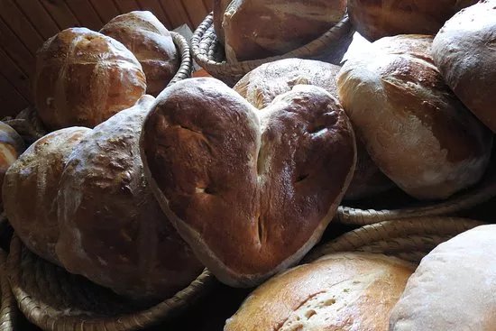 Bread Baking Workshop at Prosenov (Delavnica peke kruha Na Prosenov)