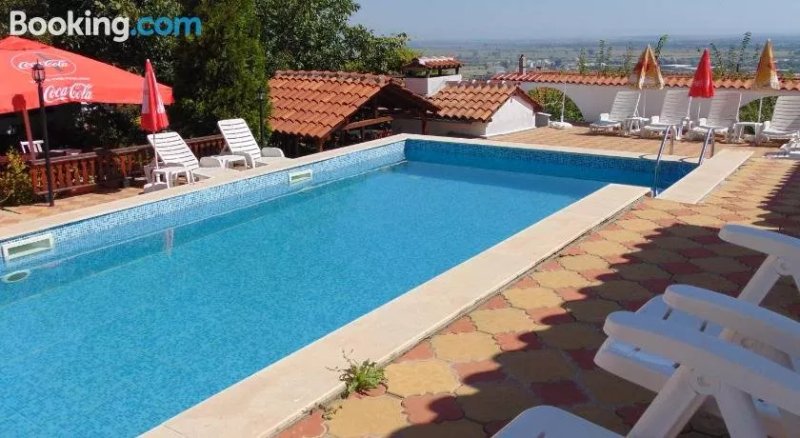 Dvata Brjasta Family Hotel