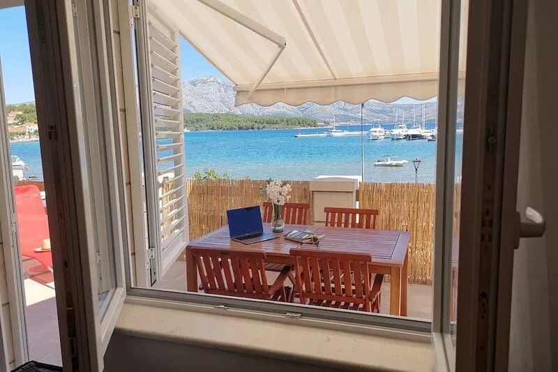 Apartment  Lumbardina A2, center and by the sea, spacious, breathtaking View