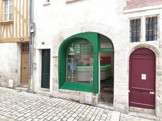 Marie-jeanne D'arc Cbd-shop A Orleans