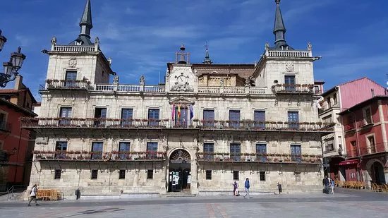 Plaza Mayor de Leon