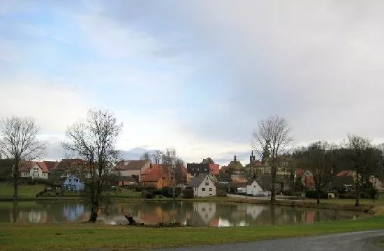 Gaststätte-Pension - Zum Grünen Wald