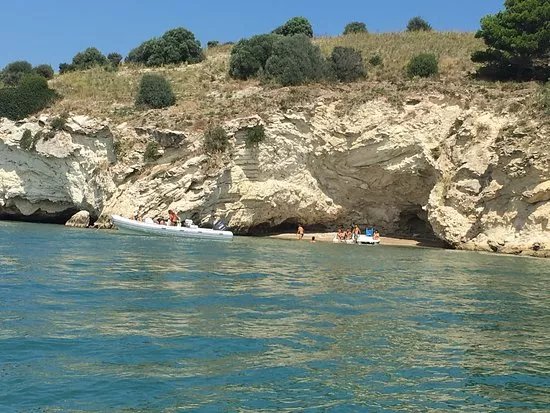 Spiaggia di Portonuovo