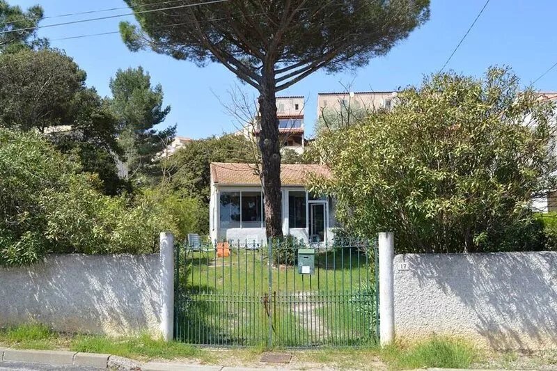 Villa Fleury-Saint-Pierre-la-Mer, 2 bedrooms, 5 persons