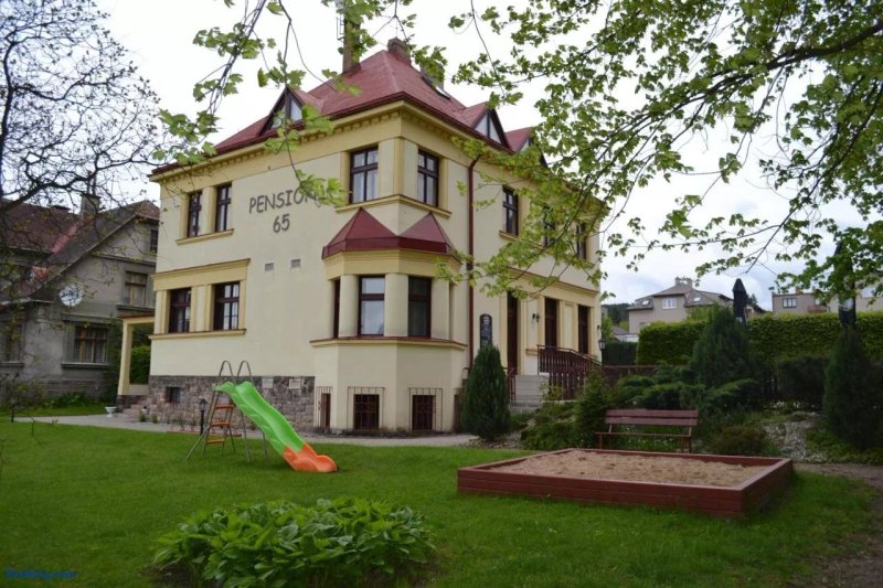 Pension 65