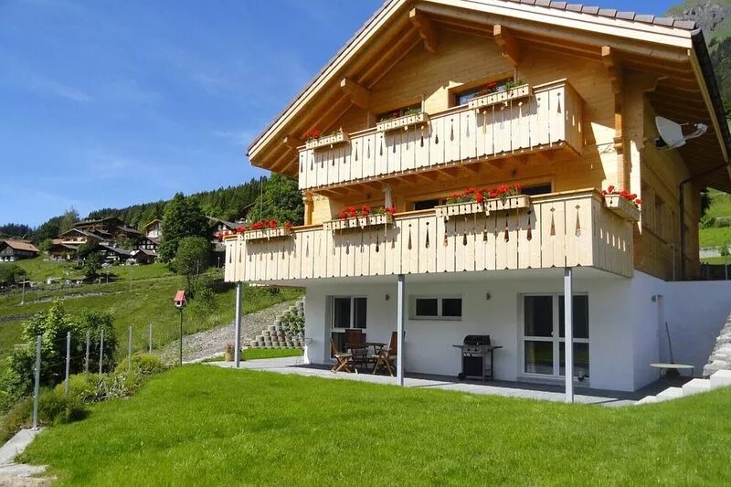 Chalet Canadian Corner