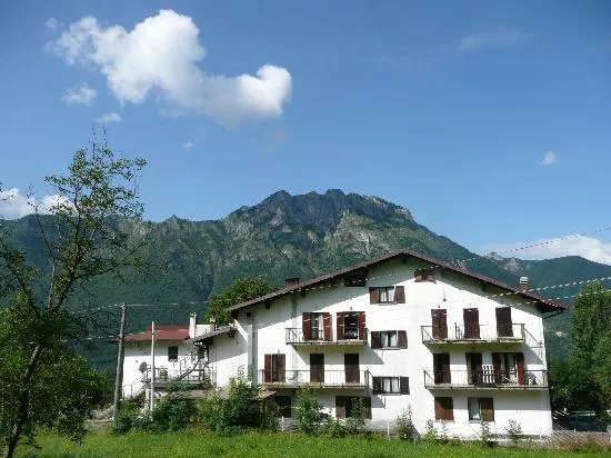 Hotel Ristorante Sassi Rossi
