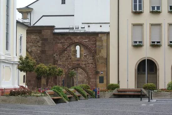 Erkenbert-Ruine
