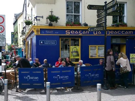 Naughton's Pub (Tigh Neachtain)