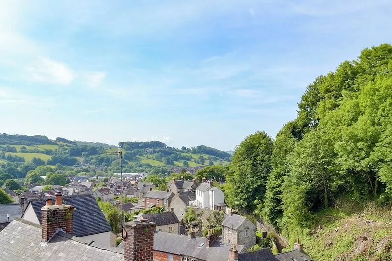 2 bedroom accommodation in Wirksworth, near Matlock