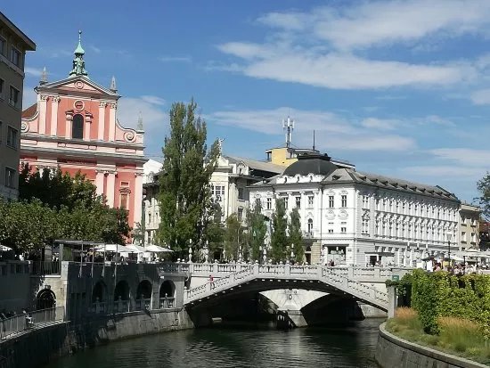 Triple Bridge (Tromostovje)