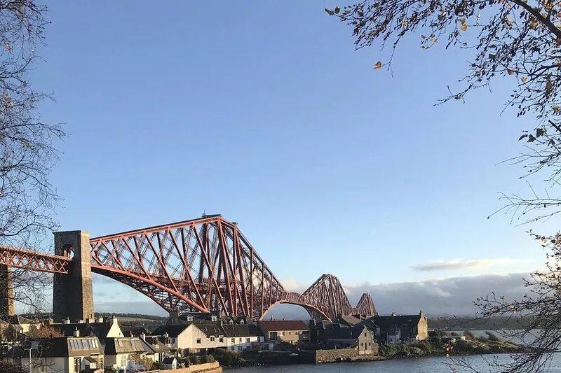 Spacious Beautiful Historic Apartment on Fife coast close to Edinburgh