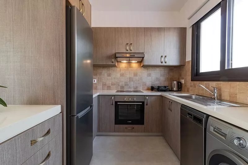 A newly modern townhouse in Coral Bay!