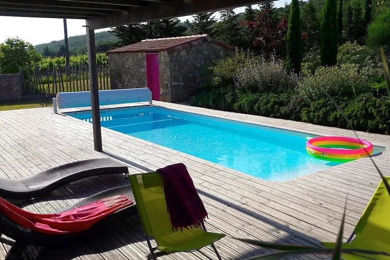Charming villa in the heart of the hills, private heated pool, Carcassonne