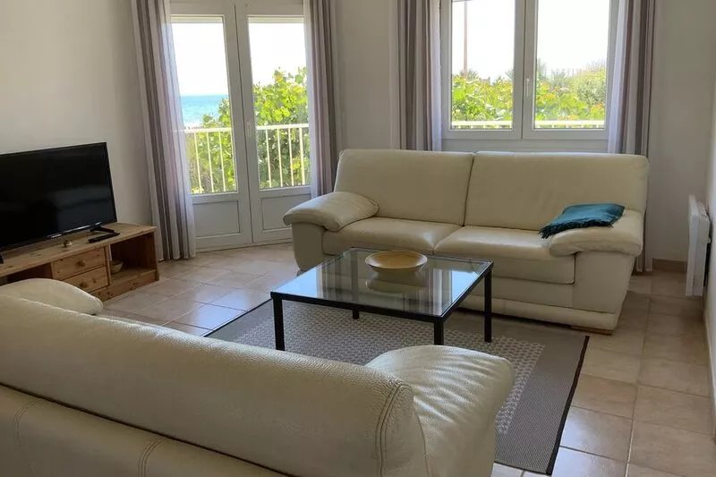 apartment/ flat - 4 rooms - 6/8 persons