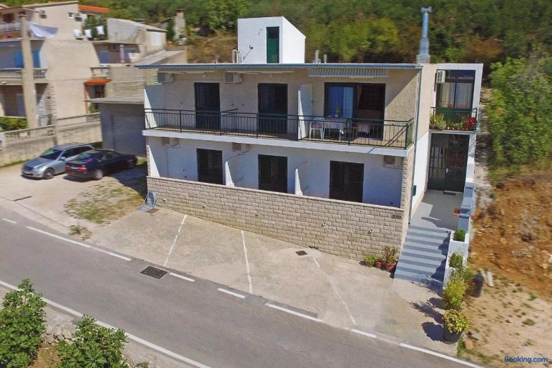 Apartmani Jurica I Ankica
