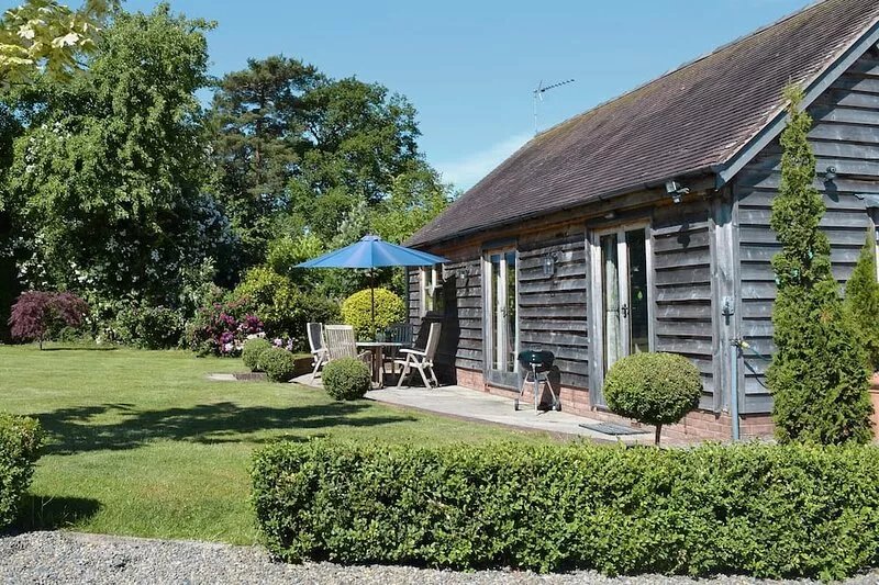Little Gable has been lovingly restored to meet all your holiday needs.