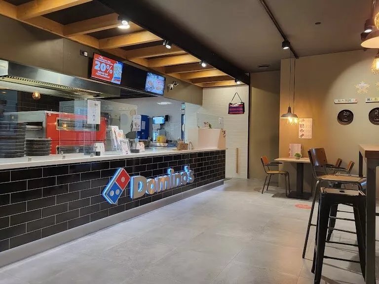 Domino's Pizza