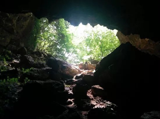 Cueva El Pendo