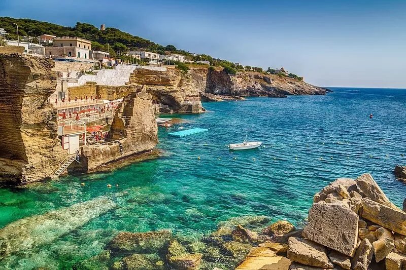 Luxury beach villa in Puglia sleeps 12