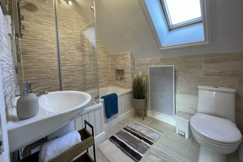Stanger Cottage -  a cottage that sleeps 4 guests  in 2 bedrooms