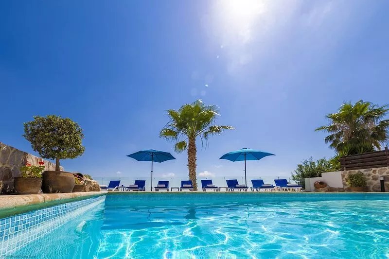 Villa Alesia -  a villa with Hot tub that sleeps 8 guests  in 4 bedrooms