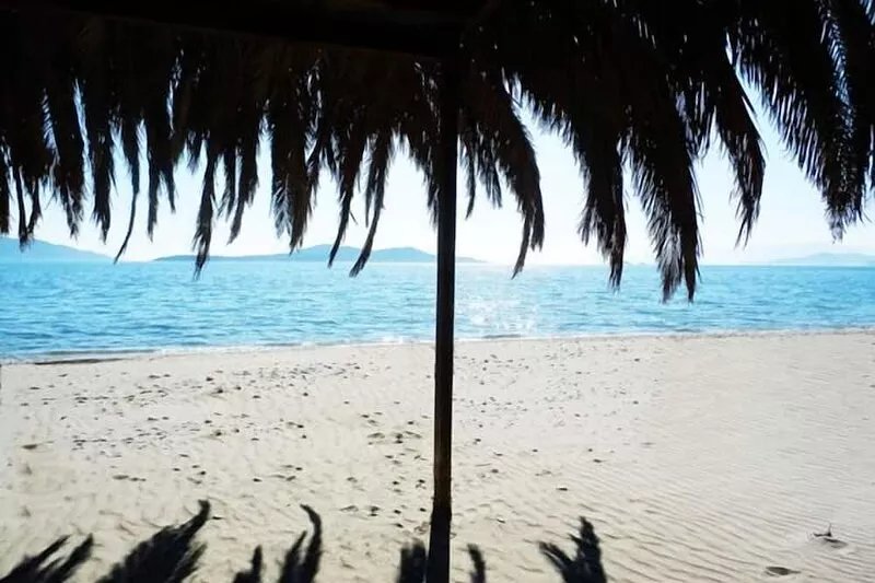 Quiet Location with Direct Beach access from our Garden! Perfect for families.