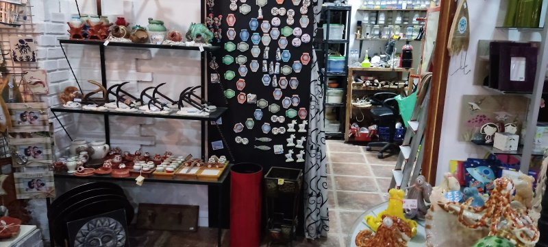 Souvenir Shop Santa Luzia
