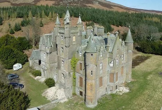 Balintore Castle