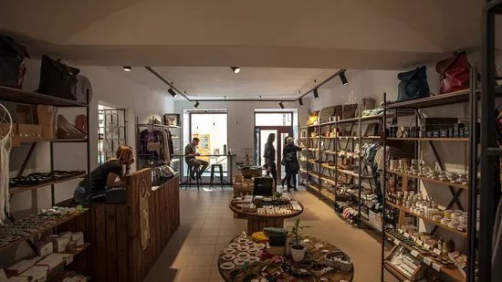 Place store