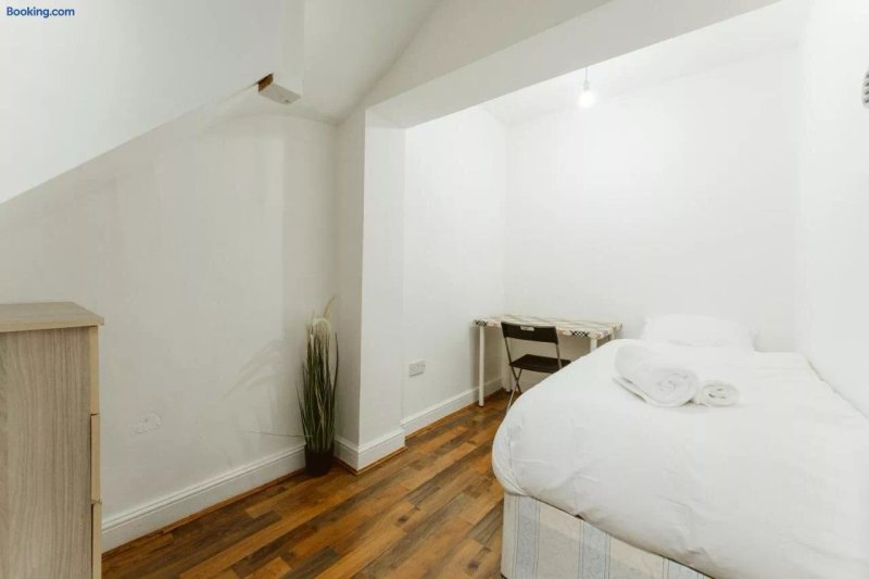 Upton Park Bedrooms