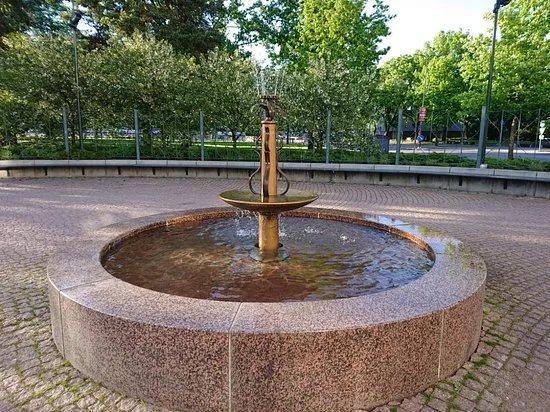 Keskuspuisto ja Hampstapuisto