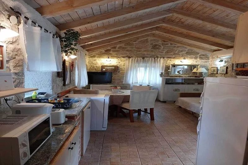 Holiday Home Kamenice - One Bedroom Holiday Home with Terrace