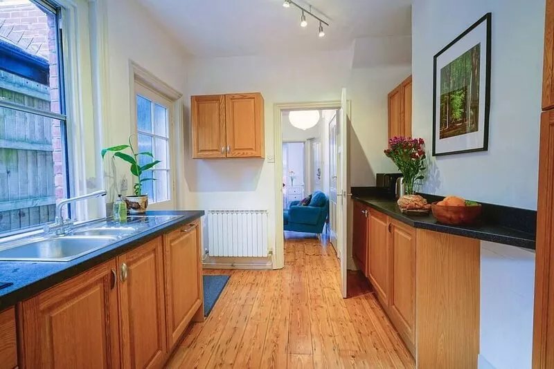 Escape to Boscobel: Enjoy a Cosy 1 Bed Apartment with Free Parking