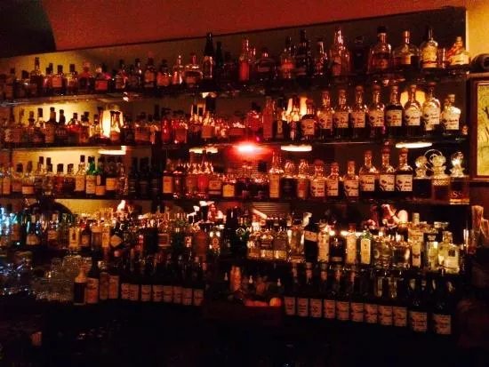 Eberts Cocktail Bar