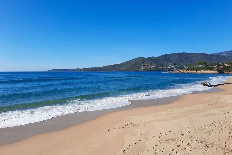 Wonderful Modern rental - Stunning sea view 3 minutes from the beach