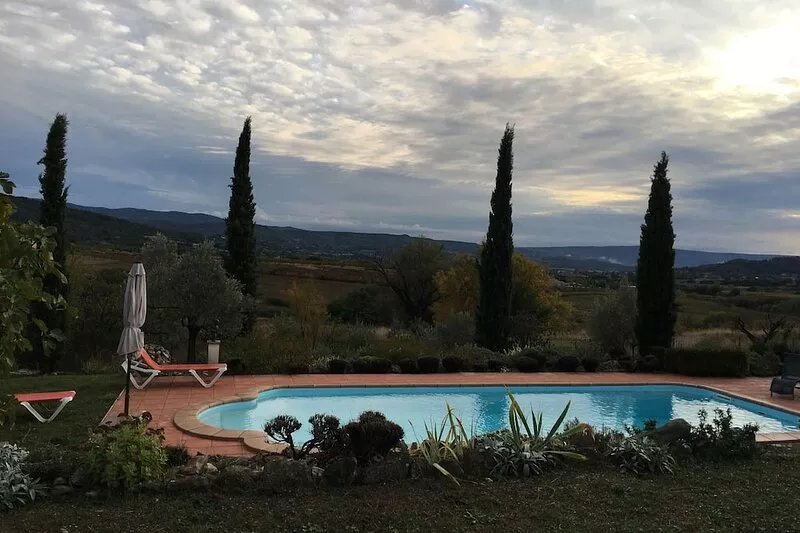 Restored old farm house with a lot of charm - let your soul go for a stroll