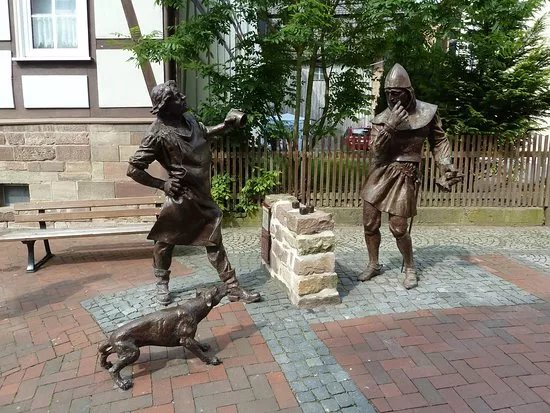Wurfelspiel-Denkmal