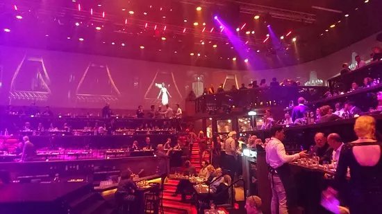 Thalia Lounge