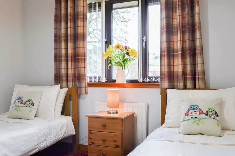 2 bedroom accommodation in Drumnadrochit, near Inverness