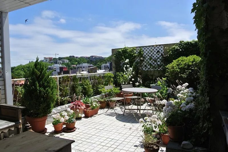 Beautiful penthouse near the beach