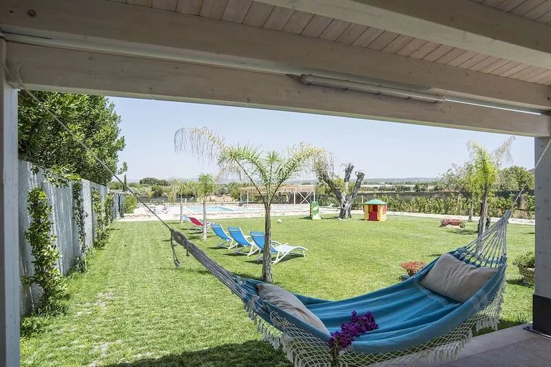 VILLA ANTICA AIA R. WITH POOL A / C 5 ROOM WITH BATHROOM AND WIFI FREE IN