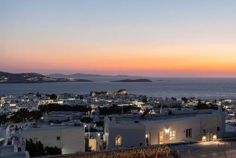 'GaZìa'. Exquisite sea view apartment in Mykonos town.