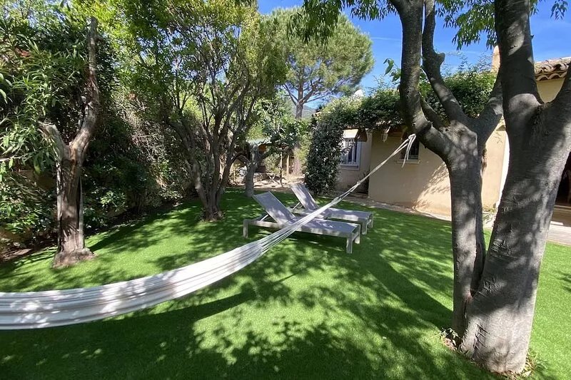 Villa Mamatai: the charm of a 4-star bastide 350m from the beach!