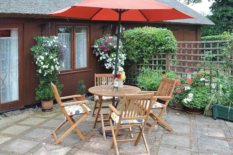 1 bedroom accommodation in Surlingham
