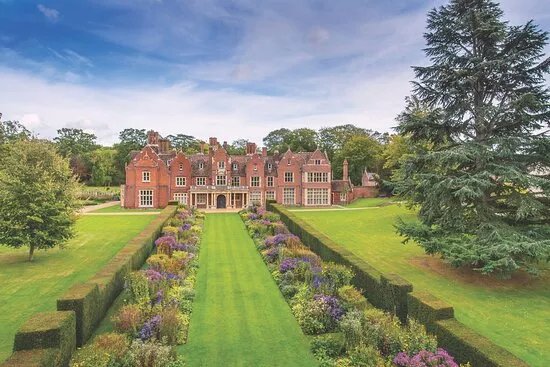 Longstowe Hall Gardens