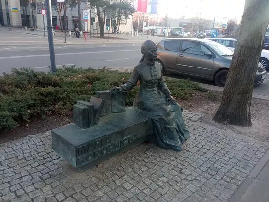 Laweczka Marii Konopnickiej