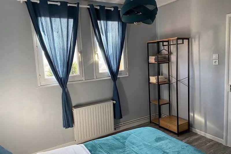 Maison au Calme. Idéale Pour les Familles Jusqu'à 6 Personnes