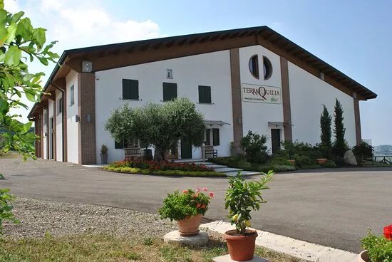 TerraQuilia la Cantina