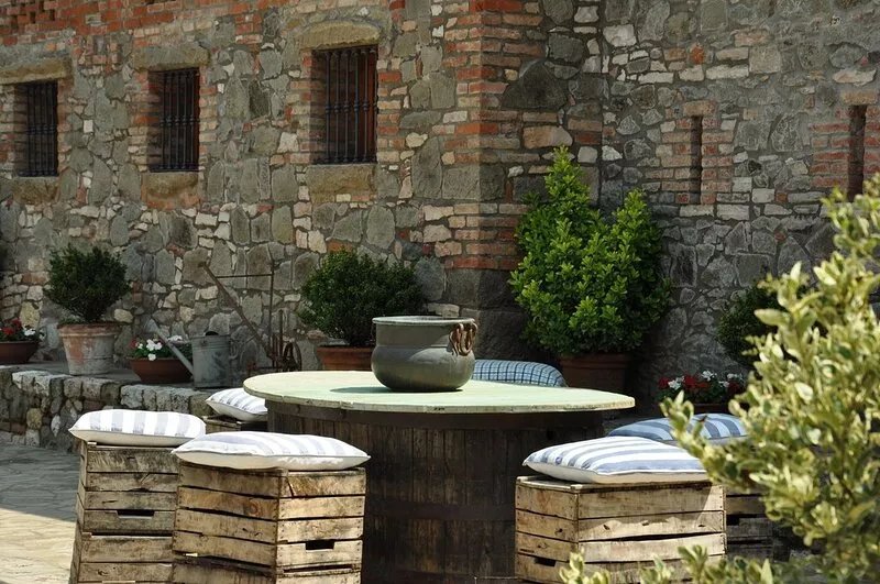 In a Nineteenth- century house original stone apartments B&B in the Euganean Hil